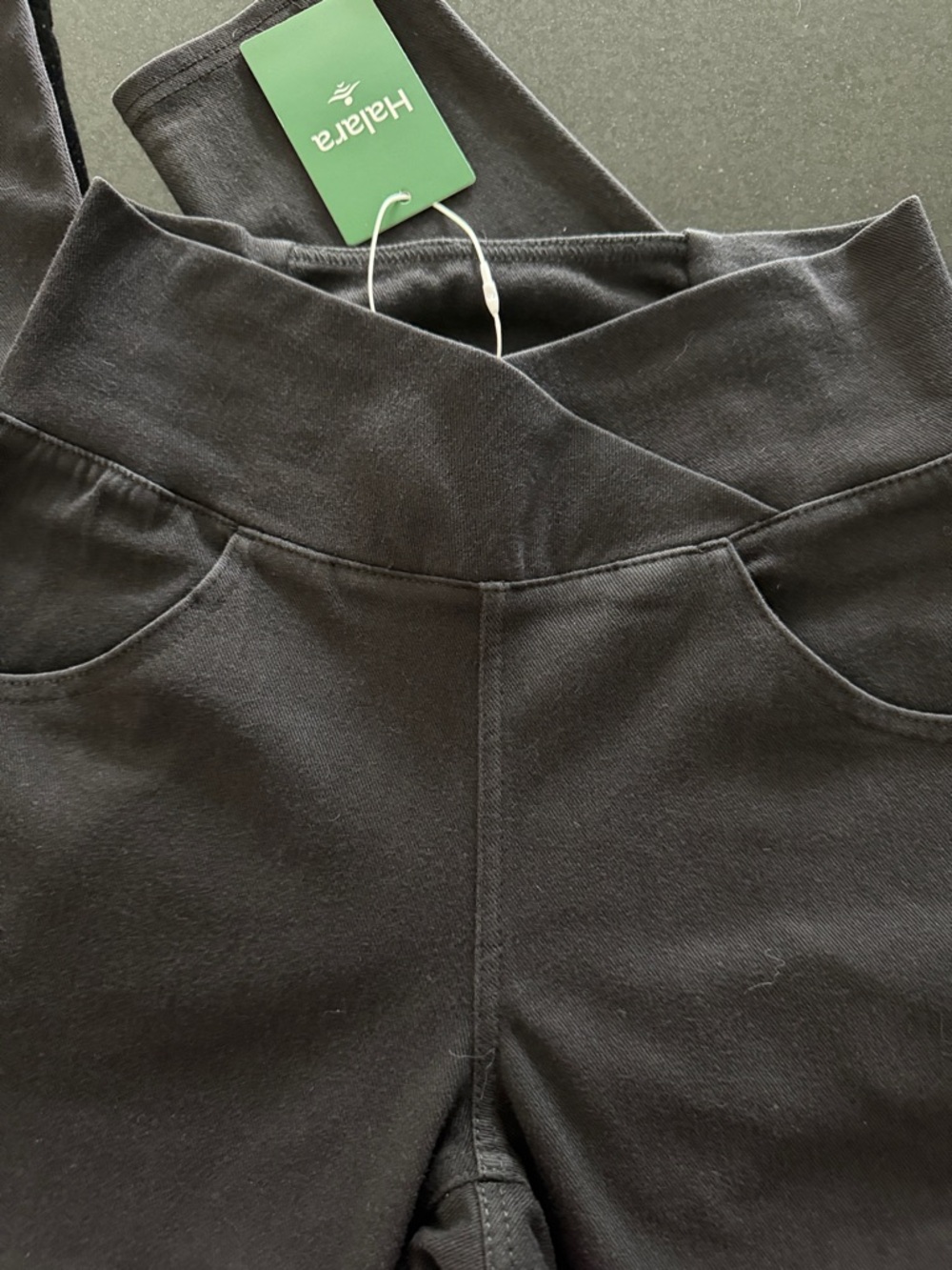 HALARA - Picture 8 of 10